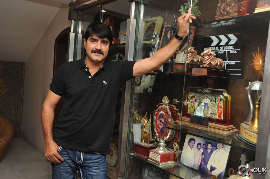 Srikanth-Press-Meet-About-Govindhudu-Andari-Vaadele